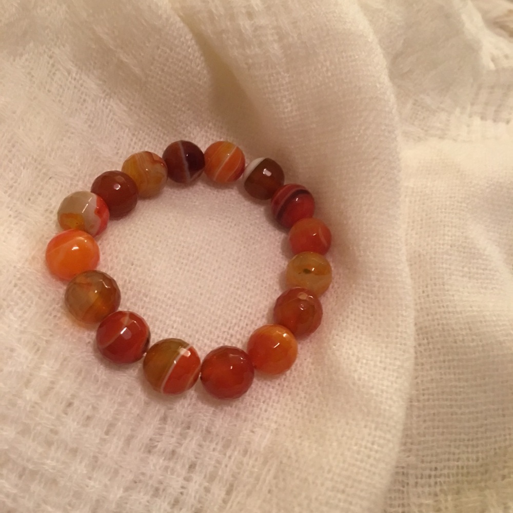 Bead bracelet